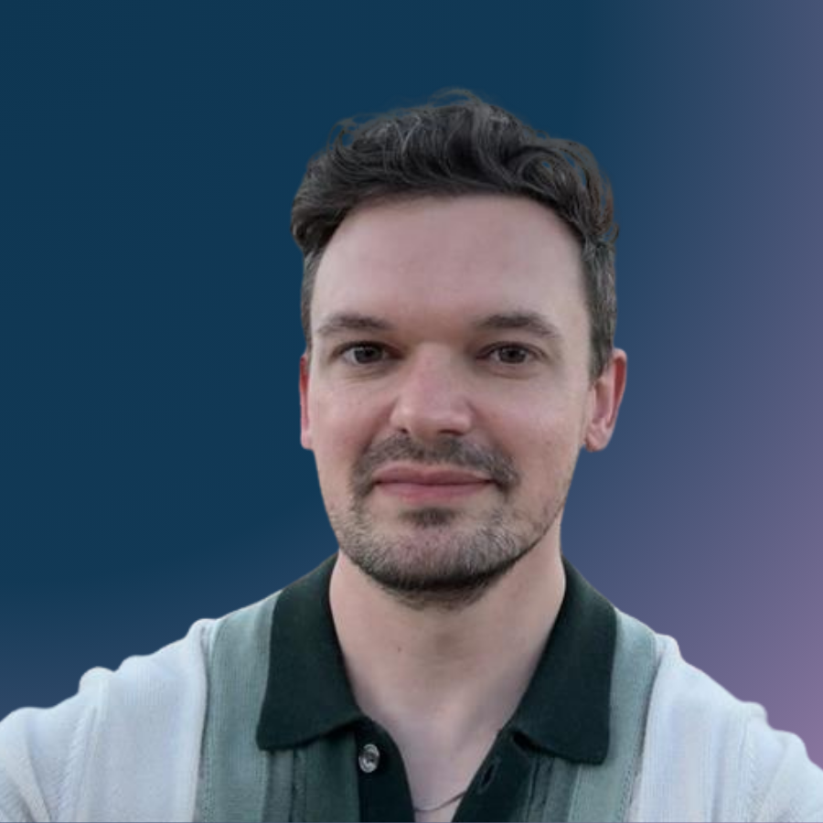 Chris-Johnston-Leigh-Noteworthy